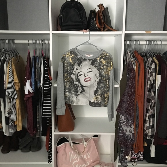 Limited Edition Marilyn Monroe Crop Long Sleeve - Picture 3 of 5